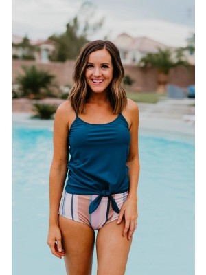 Navy U-hals Verstellbare Riemen Krawatte Front Blouson Tankini Set