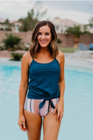 Navy U-hals Verstellbare Riemen Krawatte Front Blouson Tankini Set